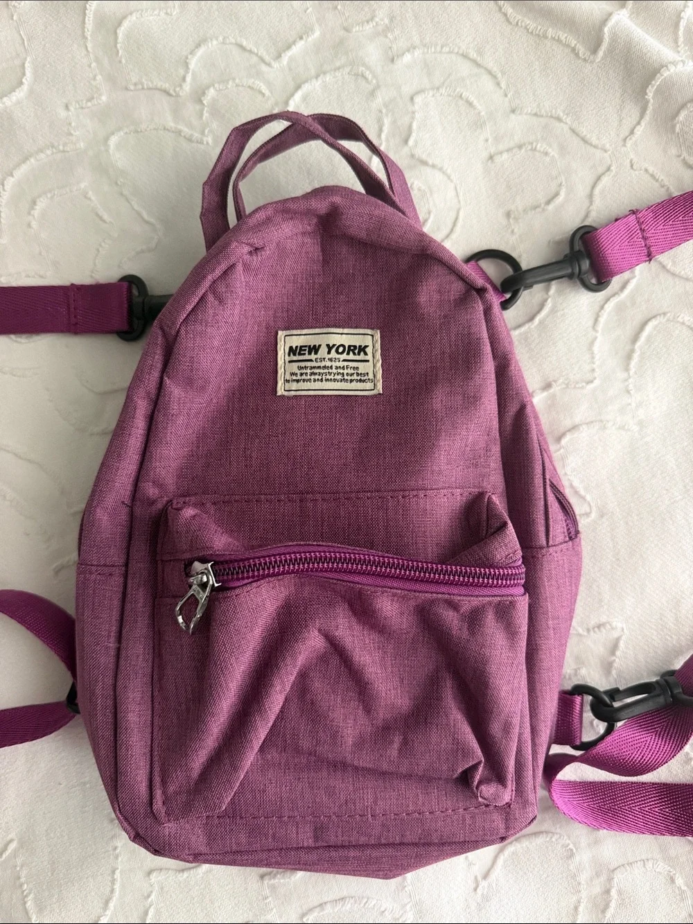 kaukko mini backpack for School, K8008-1 ( Grey / 18.9L ) The capacity is up to 5.46L.This mini backpack is more lightweight and comfortable to carry KAUKKO Ultra Lightweight Packable Backpack,
